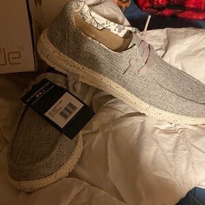 Hey Dude Women Textured Gray Loafers